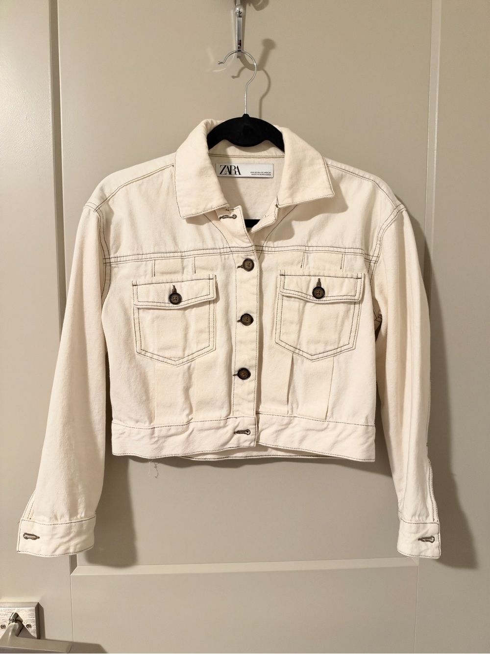 Zara Off-White Cropped Denim Jacket